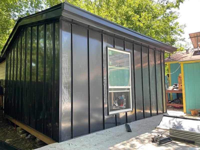 Black standing seam metal wall panels for Roof Inspection in Lakeland Highlands